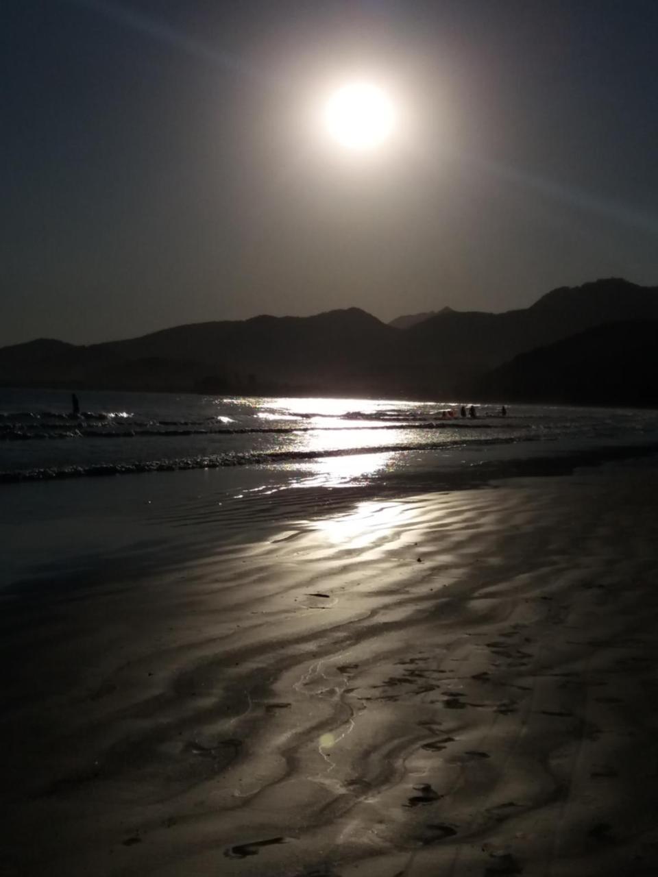Hotel Nevada Ubatuba Bagian luar foto